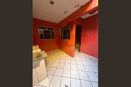 Casa de condomínio à venda com 161m², 4 quartos e 2 vagas