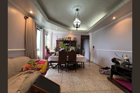 Apartamento à venda com 3 quartos, 110m² em Conjunto California, Belo Horizonte