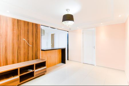 Sala de apartamento à venda com 3 quartos, 63m² em Parque Cecap, Guarulhos