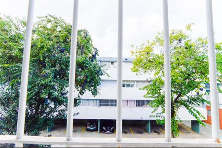Vista Quarto 3 de apartamento à venda com 3 quartos, 63m² em Parque Cecap, Guarulhos