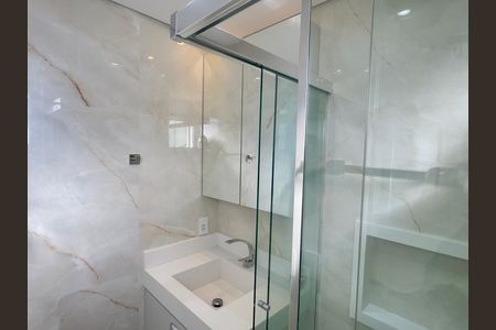 Apartamento à venda com 110m², 3 quartos e 2 vagas Apartamento à venda com 110m², 3 quartos e 2 vagasBanheiro da Suíte 1