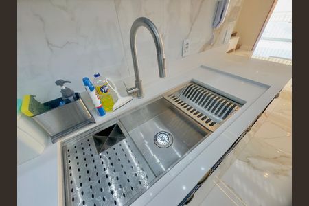 Apartamento à venda com 110m², 3 quartos e 2 vagas Apartamento à venda com 110m², 3 quartos e 2 vagasCozinha
