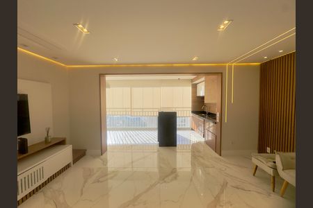 Apartamento à venda com 110m², 3 quartos e 2 vagas Apartamento à venda com 110m², 3 quartos e 2 vagasSala