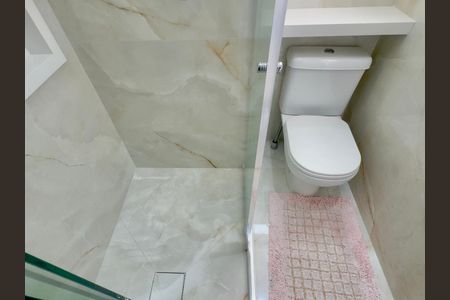 Apartamento à venda com 110m², 3 quartos e 2 vagas Apartamento à venda com 110m², 3 quartos e 2 vagasBanheiro da Suíte 1