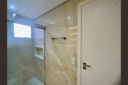 Apartamento à venda com 110m², 3 quartos e 2 vagas Apartamento à venda com 110m², 3 quartos e 2 vagasBanheiro da Suíte 2