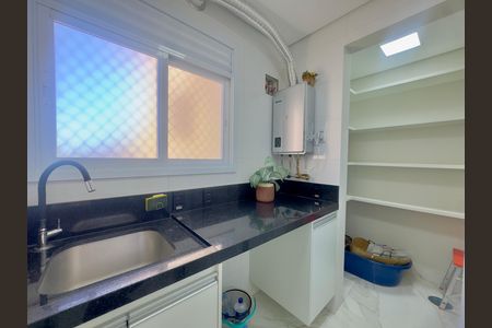 Apartamento à venda com 110m², 3 quartos e 2 vagas Apartamento à venda com 110m², 3 quartos e 2 vagasÁrea de Serviço