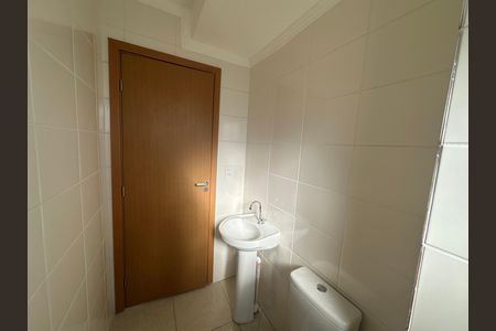 Apartamento para alugar com 46m², 2 quartos e 1 vaga Apartamento para alugar com 46m², 2 quartos e 1 vagaBanheiro