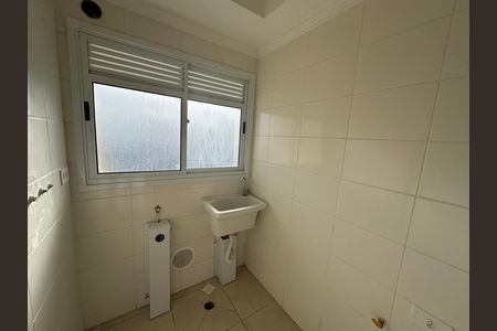 Apartamento para alugar com 46m², 2 quartos e 1 vaga Apartamento para alugar com 46m², 2 quartos e 1 vagaCozinha e Área de Serviço