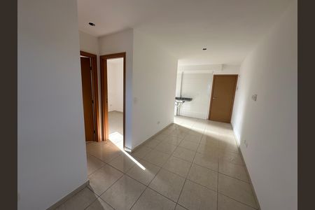 Apartamento para alugar com 46m², 2 quartos e 1 vaga Apartamento para alugar com 46m², 2 quartos e 1 vagaSala