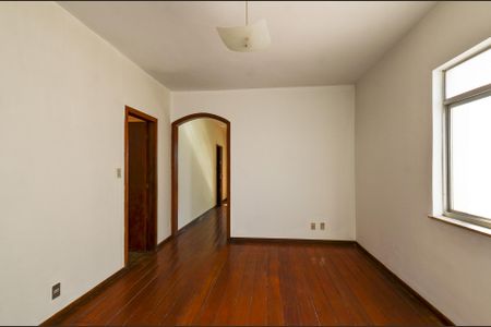 Apartamento para alugar com 154m², 3 quartos e 2 vagas Apartamento para alugar com 154m², 3 quartos e 2 vagasSala de Jantar