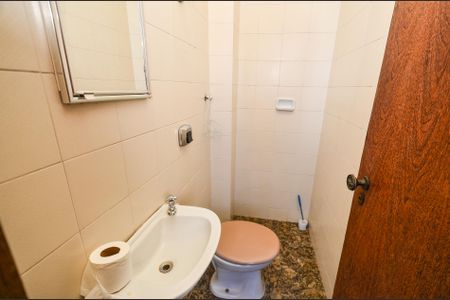 Apartamento para alugar com 154m², 3 quartos e 2 vagas Apartamento para alugar com 154m², 3 quartos e 2 vagasBanheiro de serviço