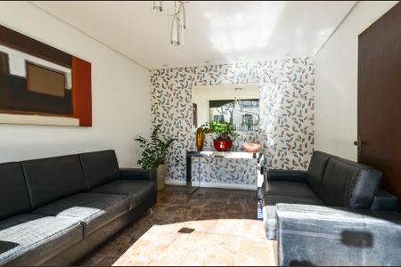 Apartamento para alugar com 154m², 3 quartos e 2 vagas Apartamento para alugar com 154m², 3 quartos e 2 vagasHall de entrada