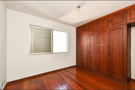 Apartamento para alugar com 154m², 3 quartos e 2 vagas Apartamento para alugar com 154m², 3 quartos e 2 vagasSuíte