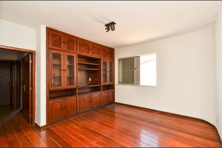Apartamento para alugar com 154m², 3 quartos e 2 vagas Apartamento para alugar com 154m², 3 quartos e 2 vagasSala de TV