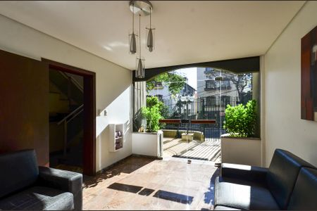 Hall de entrada de apartamento para alugar com 3 quartos, 154m² em Cidade Nova, Belo Horizonte