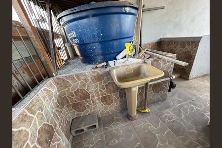 Casa para alugar com 80m², 2 quartos e sem vagaÁrea de Serviço