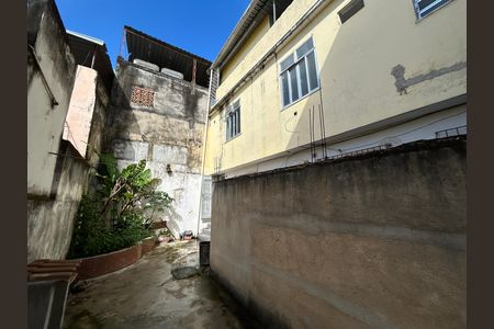 Casa para alugar com 80m², 2 quartos e sem vagaFachada