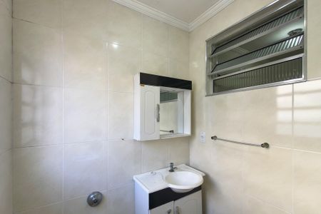 Apartamento para alugar com 60m², 2 quartos e 1 vaga Apartamento para alugar com 60m², 2 quartos e 1 vagaBanheiro da Suíte 1