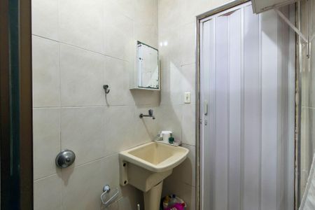 Apartamento para alugar com 60m², 2 quartos e 1 vaga Apartamento para alugar com 60m², 2 quartos e 1 vagaBanheiro