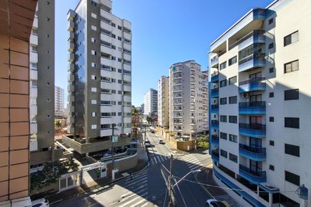 Vista da Sala de apartamento para alugar com 2 quartos, 60m² em Nova Mirim, Praia Grande