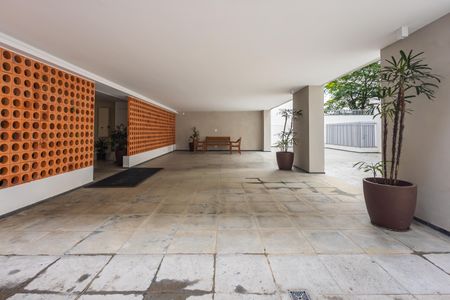 Hall social de apartamento para alugar com 3 quartos, 141m² em Paraíso, São Paulo