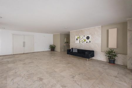 Hall social de apartamento para alugar com 3 quartos, 141m² em Paraíso, São Paulo