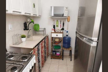 Cozinha de apartamento para alugar com 2 quartos, 44m² em Bangu Senador Camará , Rio de Janeiro
