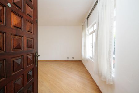 Casa para alugar com 135m², 3 quartos e 5 vagasEntrada