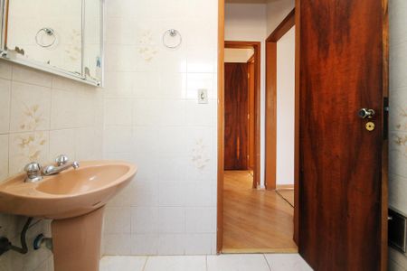 Casa para alugar com 135m², 3 quartos e 5 vagasBanheiro da suíte