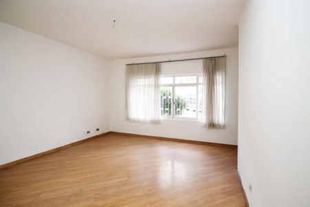 Casa para alugar com 135m², 3 quartos e 5 vagasSala