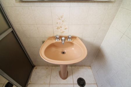 Casa para alugar com 135m², 3 quartos e 5 vagasBanheiro da suíte