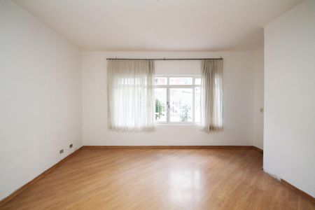 Sala de casa para alugar com 3 quartos, 135m² em Vila Santo Antonio do Portao, Cotia