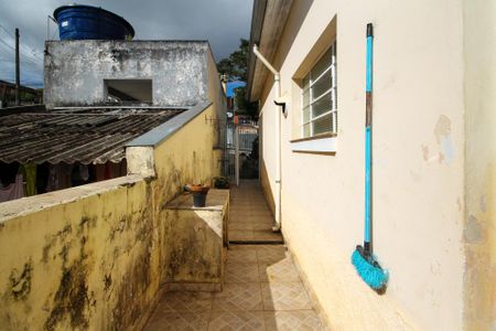 Casa para alugar com 135m², 3 quartos e 5 vagasCorredor Externo