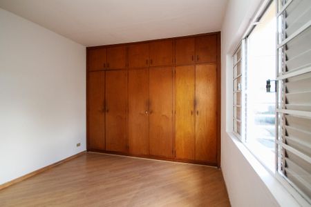 Casa para alugar com 135m², 3 quartos e 5 vagasSuíte