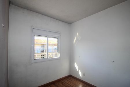 Quarto de casa de condomínio para alugar com 2 quartos, 51m² em Restinga, Porto Alegre