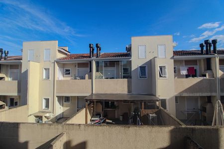 Casa de condomínio para alugar com 51m², 2 quartos e 1 vaga Casa de condomínio para alugar com 51m², 2 quartos e 1 vagaVista da Cozinha/Área de serviço