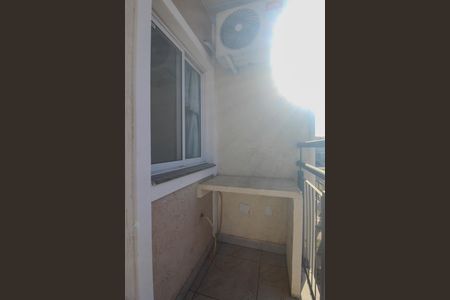 Varanda de casa de condomínio para alugar com 2 quartos, 51m² em Restinga, Porto Alegre