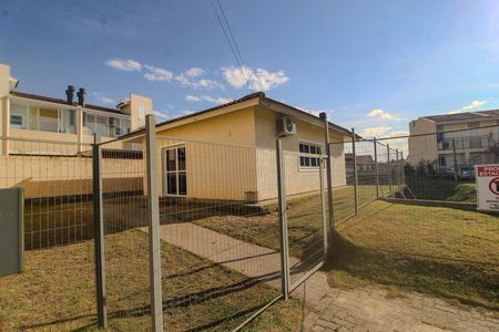 Casa de condomínio para alugar com 51m², 2 quartos e 1 vaga Casa de condomínio para alugar com 51m², 2 quartos e 1 vagaÁrea comum - Salão de festas