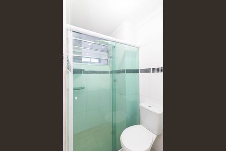 Banheiro de apartamento para alugar com 2 quartos, 56m² em Jardim Etelvina, São Paulo