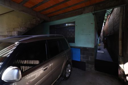 Garagem de casa à venda com 5 quartos, 260m² em Conceicao, Osasco