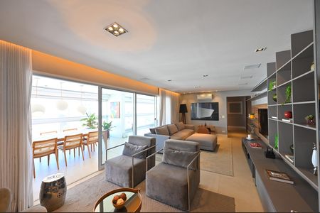 Apartamento à venda com 3 quartos, 270m² em Vila Mariana, São Paulo