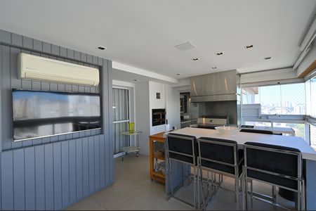 Apartamento à venda com 270m², 3 quartos e 4 vagasVaranda