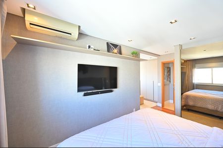 Apartamento à venda com 270m², 3 quartos e 4 vagasSuíte 1