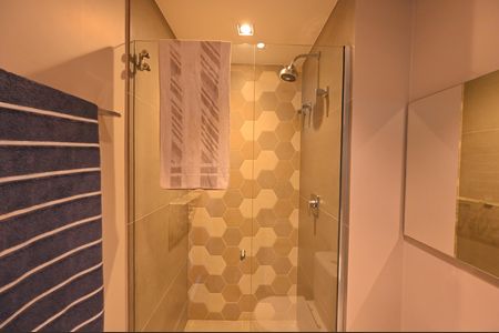 Apartamento à venda com 270m², 3 quartos e 4 vagasBanheiro da Suíte 2