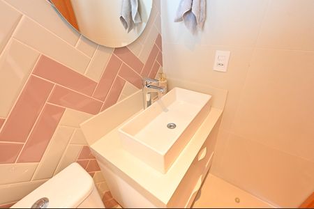 Apartamento à venda com 270m², 3 quartos e 4 vagasBanheiro da Suíte 3