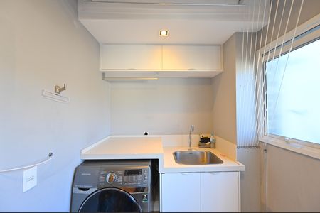 Apartamento à venda com 270m², 3 quartos e 4 vagasLavanderia