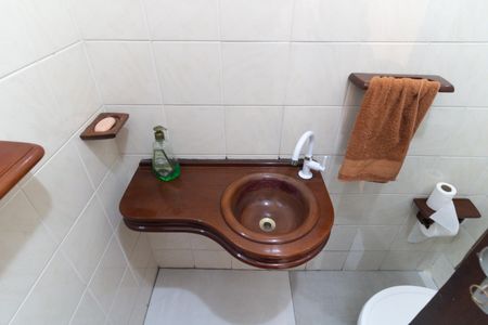 Lavabo de casa à venda com 3 quartos, 166m² em Vila Santo Estefano, São Paulo