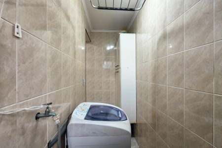 Área de serviço de apartamento para alugar com 2 quartos, 90m² em Vila Caiçara, Praia Grande