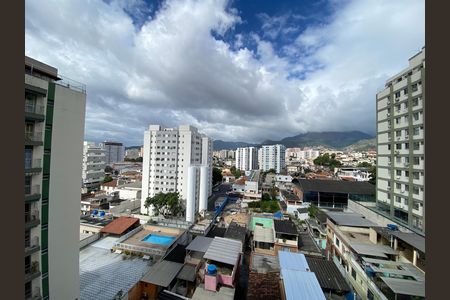 Apartamento à venda com 72m², 2 quartos e 1 vaga