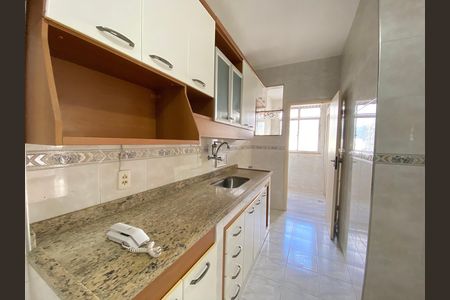 Apartamento à venda com 72m², 2 quartos e 1 vaga